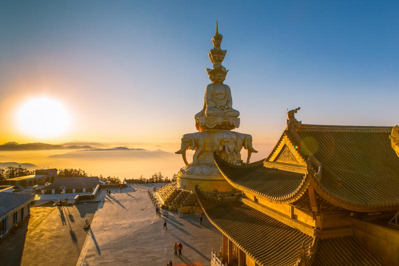 九寨溝黃龍四姑娘山南橋夜景熊貓樂(lè)園/都江堰峨眉山樂(lè)山大佛大團(tuán)五日游 《心隨心動(dòng)》